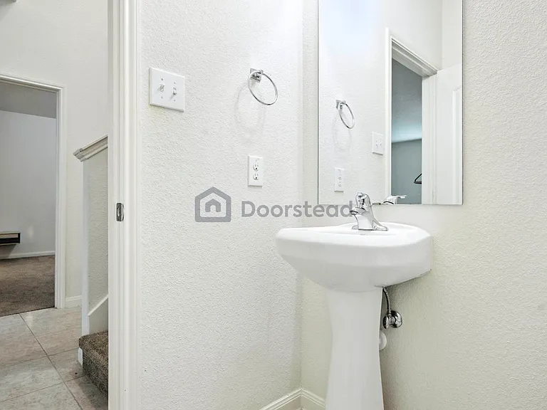 1217 Arizona Dr — Photo 11