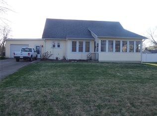 22 Bluff Ct, Fairview Heights, IL 62208