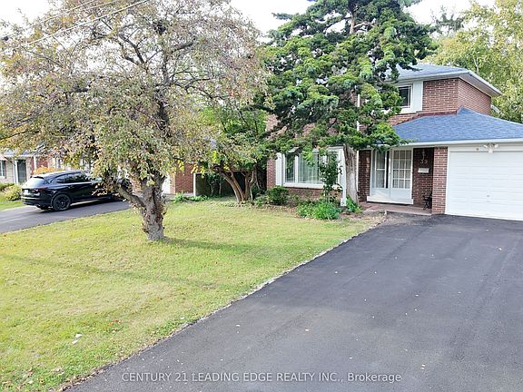 2nd image of 39 Waddington Cres