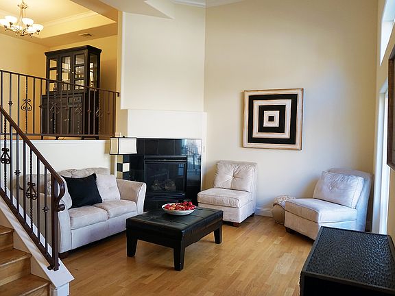 3rd image of 3812 Lago De Como Pl