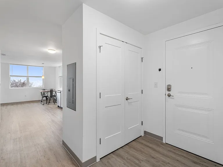 The Outlook Apartments — Photo 56