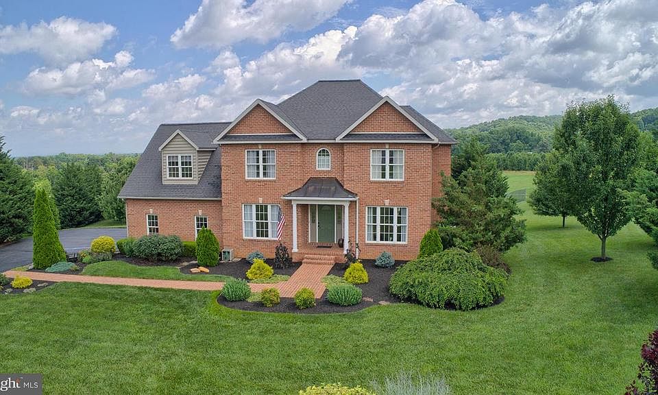 1st image of 22208 Troy Ln
