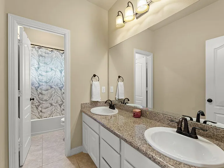 4507 Hickory Branch Ln — Photo 32