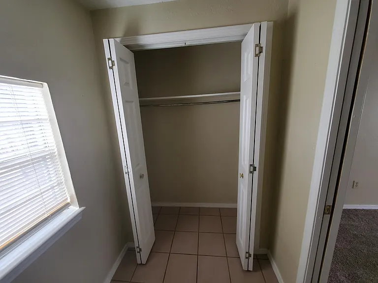 1414 NW Lincoln Ave — Photo 25
