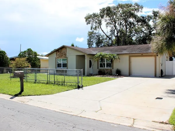 4520 W Paris St, Tampa, FL 33614