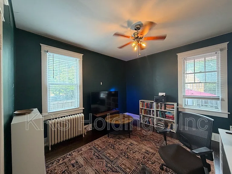 212 Maryland Ave — Photo 8