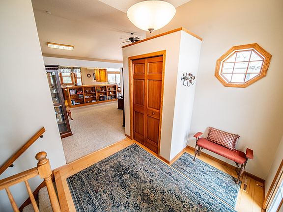 4th image of 4219 Arbor Ln NW