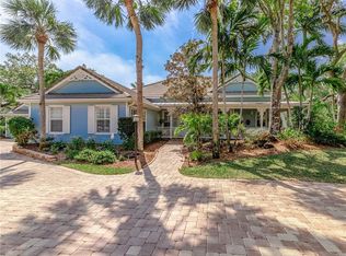 741 Canoe Trl, Indian River Shores, FL 32963