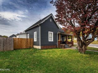 3143 Johnston St, Knoxville, TN 37921