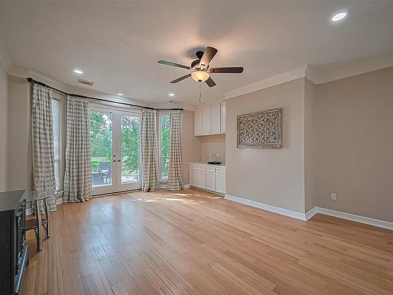 1123 Horseshoe Dr — Photo 34