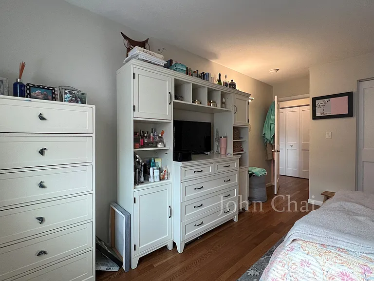95 Sutherland Rd #2D — Photo 29