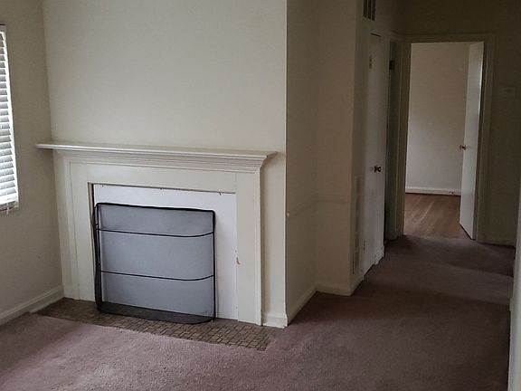 4th image of 405 Sherrow Ave