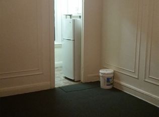 4038 82nd St APT 3D, Elmhurst, NY 11373