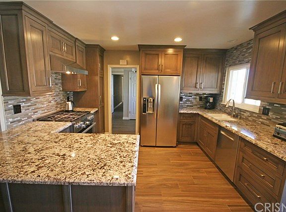 4th image of 5917 Elba Pl