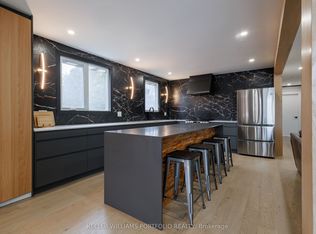 33 Cog Hill Dr, Vaughan, ON L4K1M6