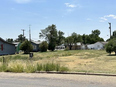 703 Oak Ave, Panhandle, TX, 79068