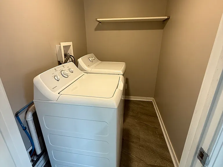 17393 Lincoln Ave — Photo 22