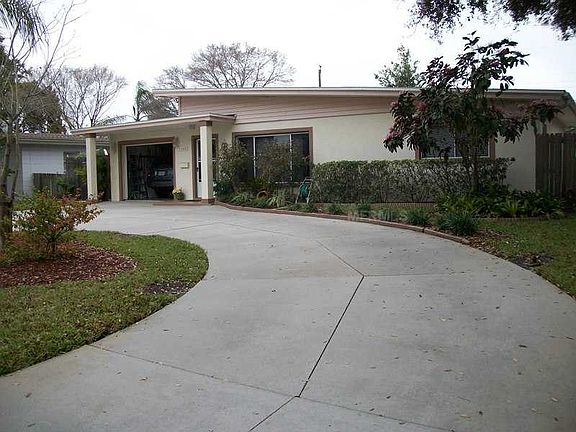 3rd image of 5649 35th Ave N