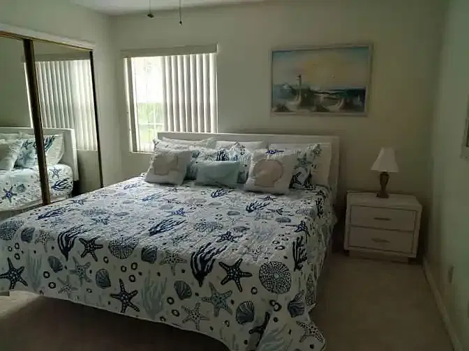 2 bed, 1300 sqft, $1,300 — Photo 4