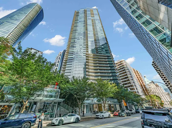 1111 Alberni St #2407, Vancouver, BC V6E 4V2