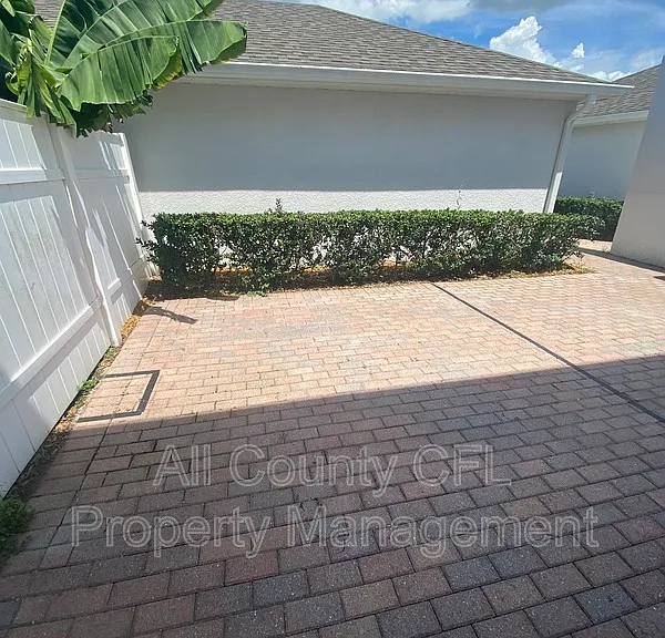 14155 Mailer Blvd — Photo 20