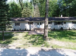 30340 West Rd, New Boston, MI 48164