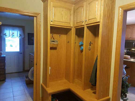 Entry area