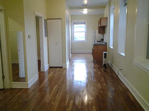 2238 W 21st St Photo 1