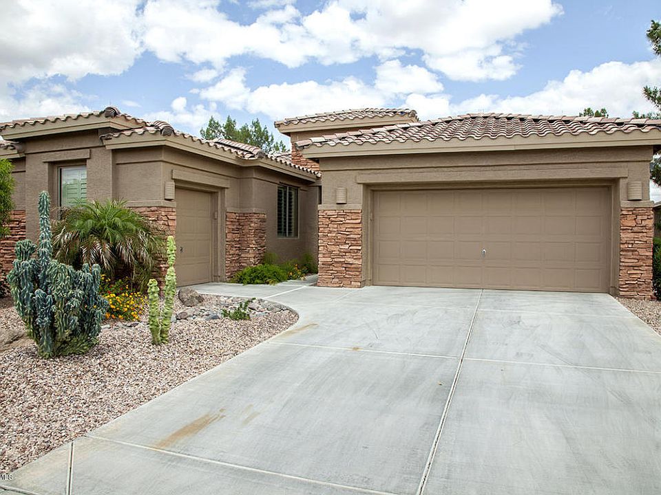 1st image of 24709 S Golfview Dr