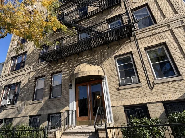 66 Romaine Avenue image 1 of 13