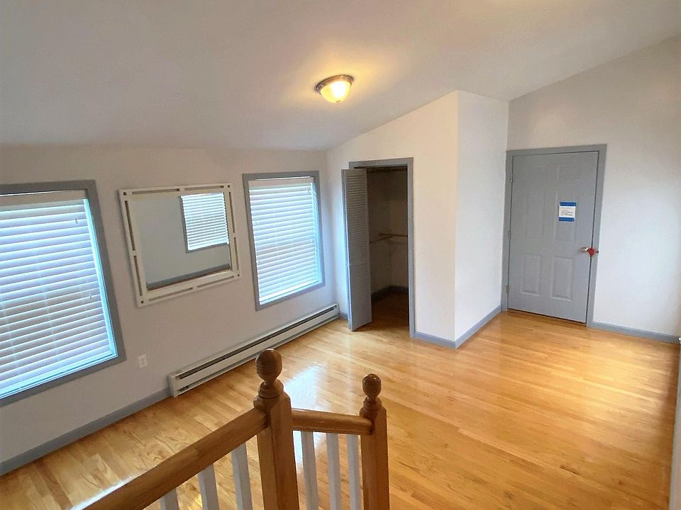 206 Hingham St Rockland MA Zillow