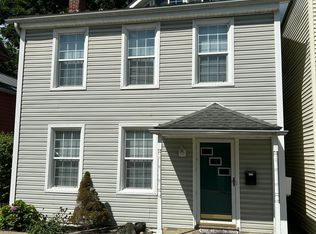 14 N High St, Selinsgrove, PA 17870