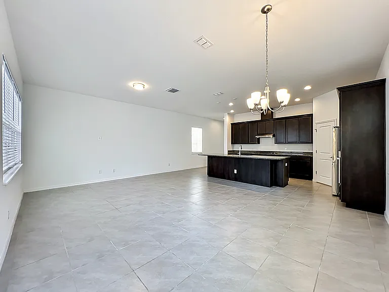 16007 Micelli Dr — Photo 18