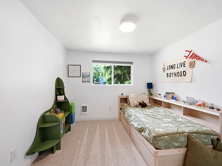 1329 149th St SW — Photo 4