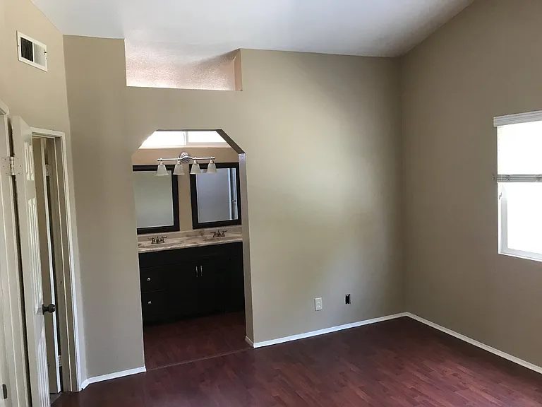 24650 Leafwood Dr — Photo 13