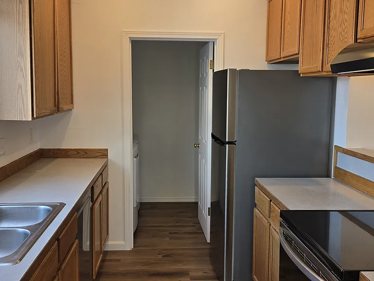 620 SW 155th St #1A — Photo 8