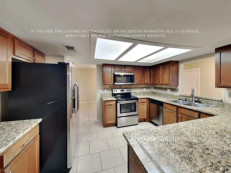 2302 Windsor Oaks Ave — Photo 8