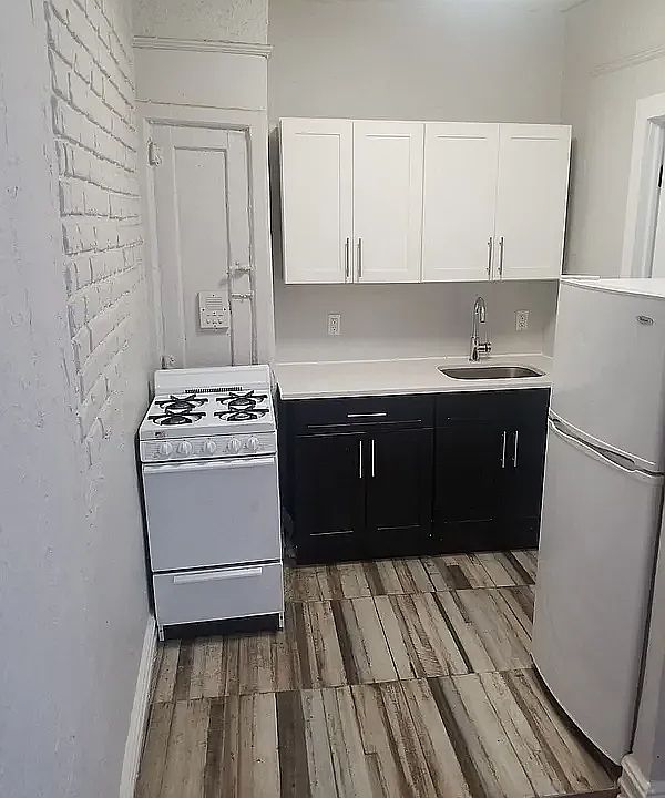 2nd image of 330 E 22nd St APT 2D
