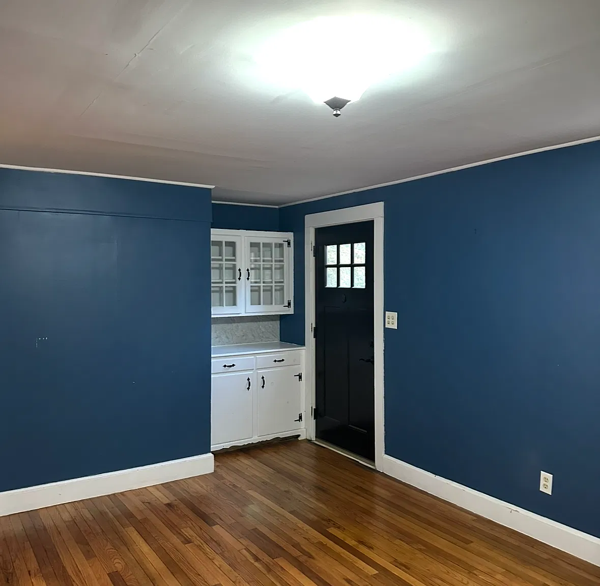 4 bed, 1750 sqft, $3,500 — Photo 3