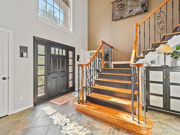 3rd image of 3006 Rothbury Dr