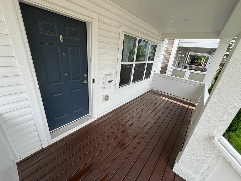 800 Heyl Ave — Photo 3