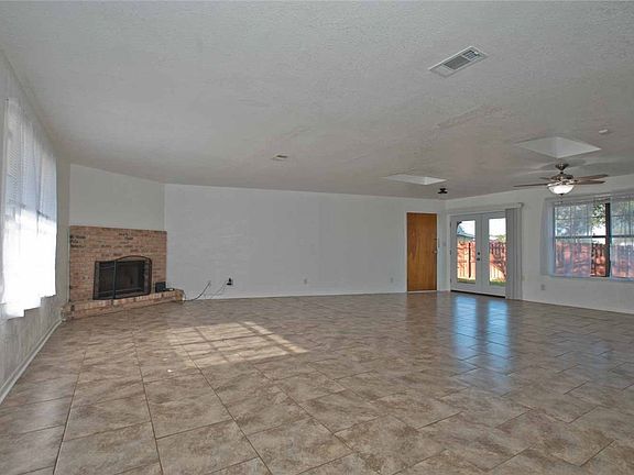 4th image of 3442 Laguna Shores Rd