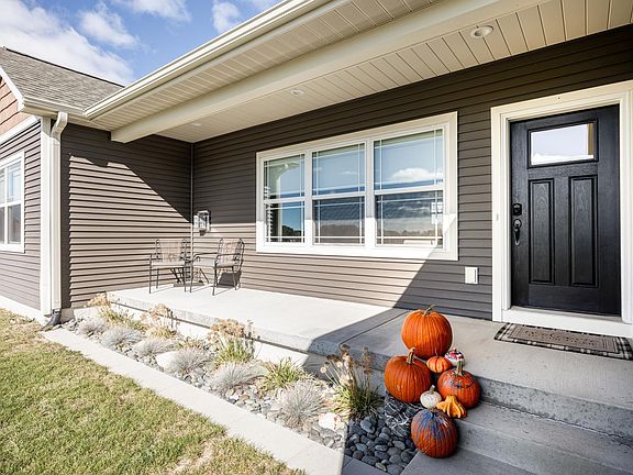 5th image of 6806 Wayfarer Ln