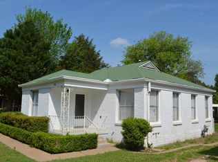 3716 Hilltop Rd, Fort Worth, TX 76109