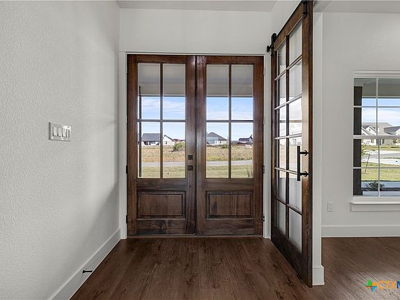 5th image of 7912 Rock Crest Dr