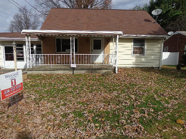 728 Miller Ave photo 1