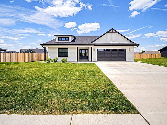 2nd image of 2422 Harrier Dr