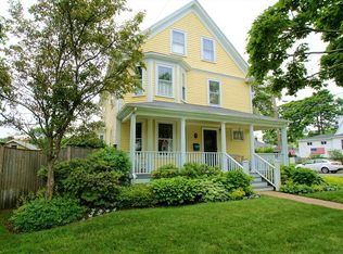 39 Rockaway Ave, Marblehead, MA 01945
