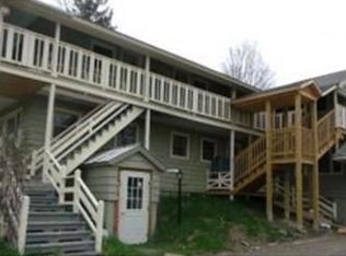 20 Railroad St, North Troy, VT 05859