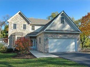 1337 Campbell Ave, Wheaton, IL 60187